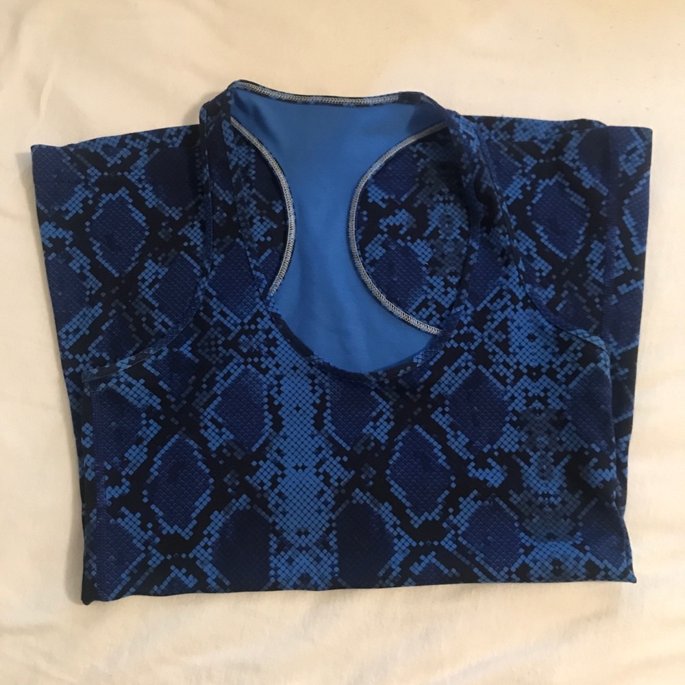 Lululemon Razorback tank top